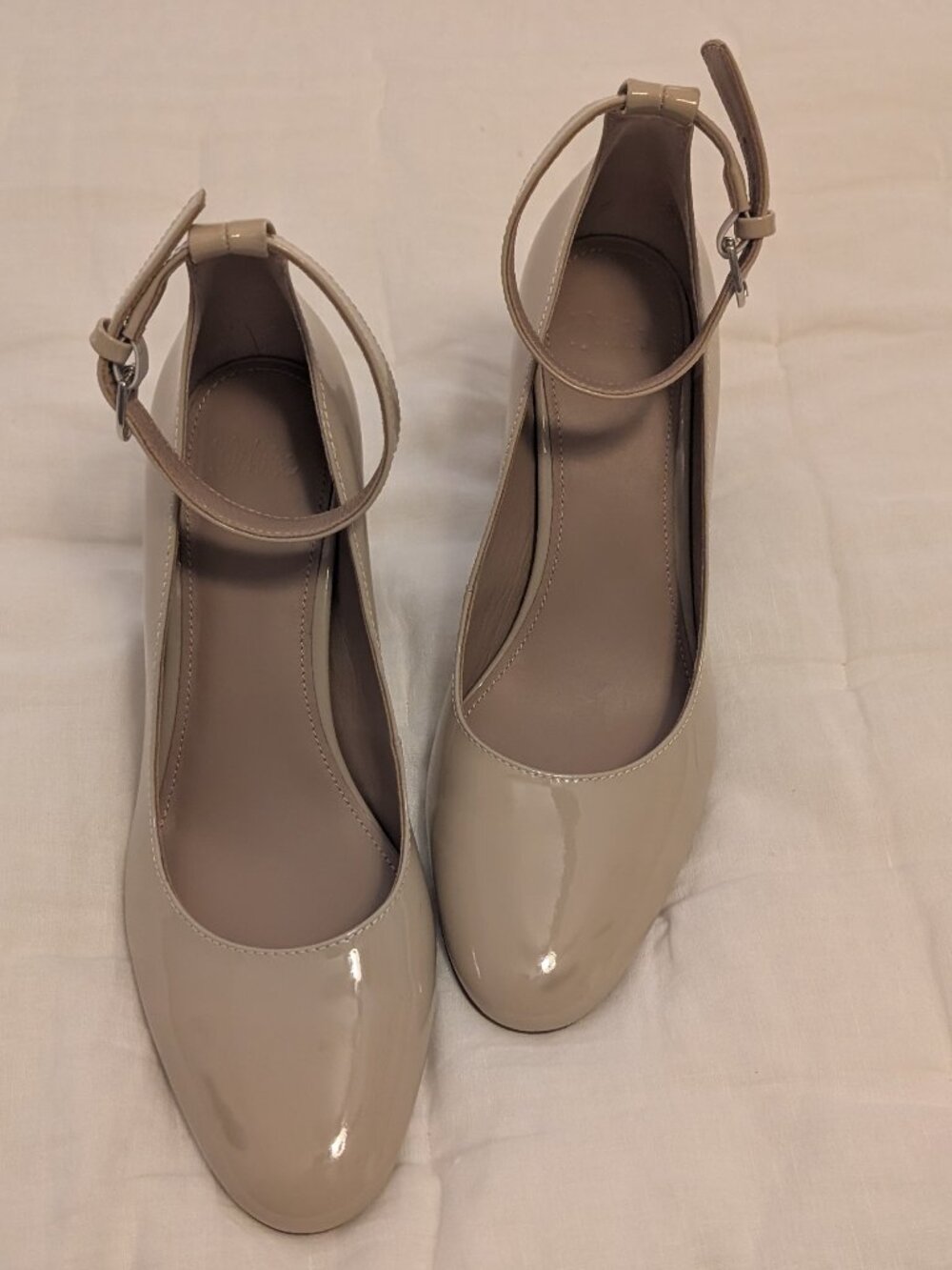 Wittner Nude Patent Leather Ankle Strap Block Heels Size 40